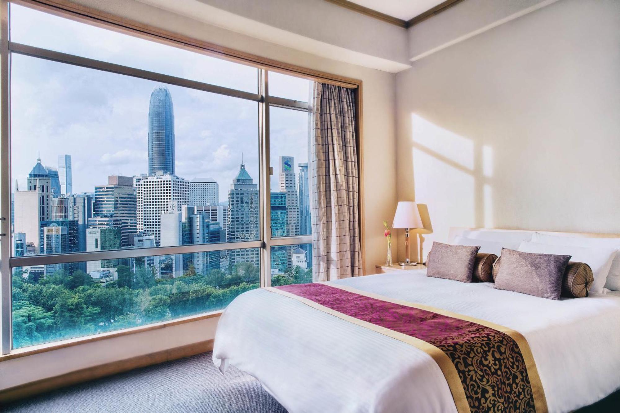 Premier Queen or Twin Room