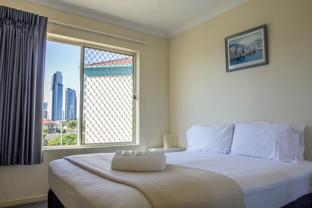 One-Bedroom Apartment,400976547:JPEG