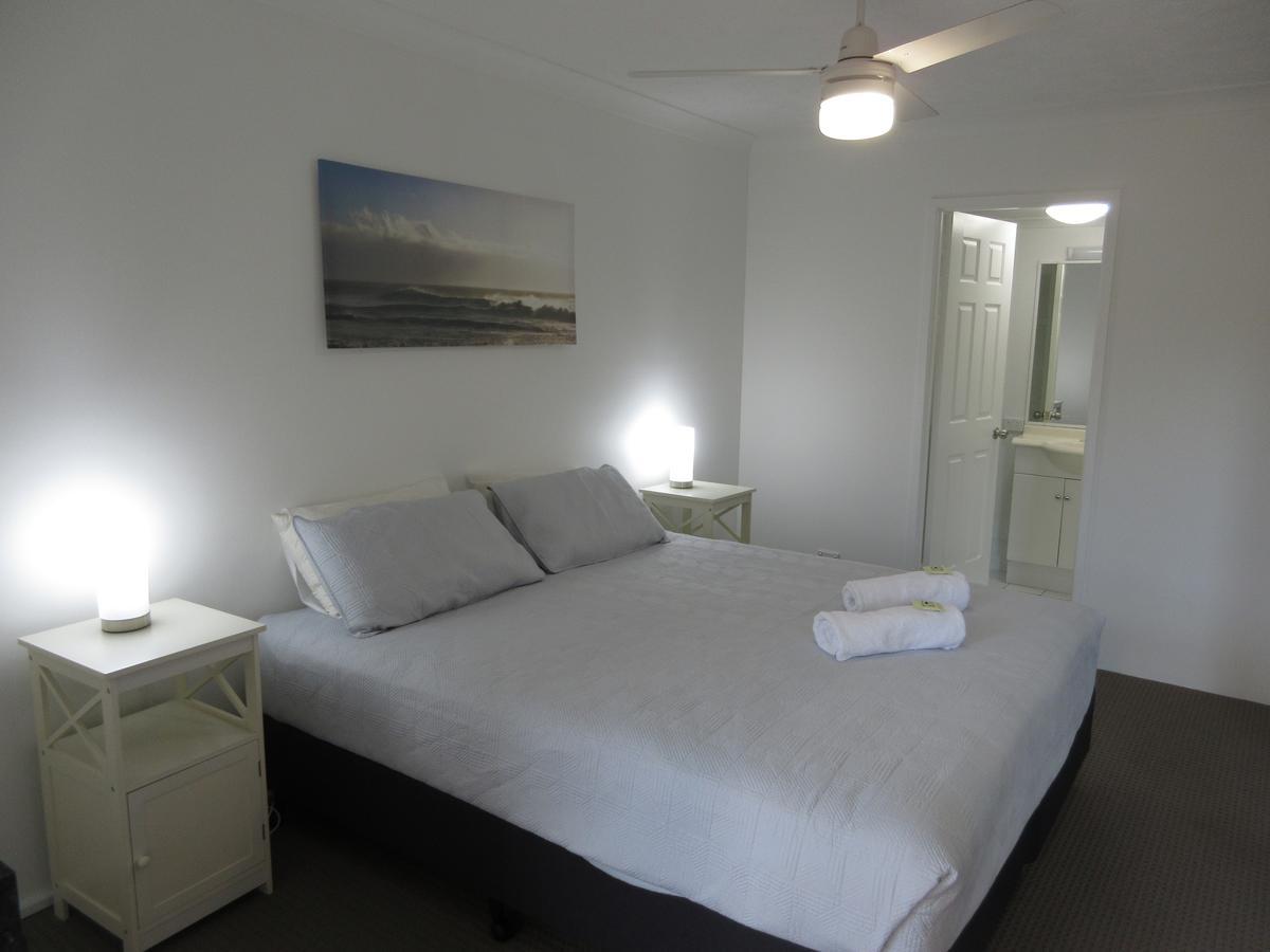 Beachfront Three-Bedroom Apartment,850537175:JPEG