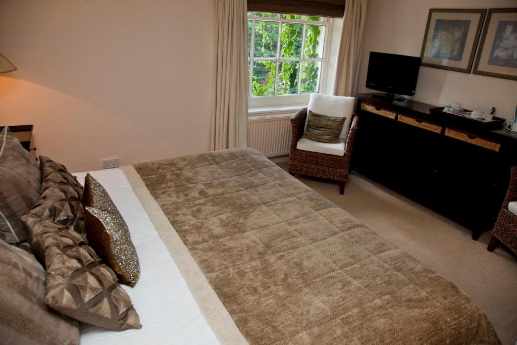 Standard Double Room,61404532:JPEG