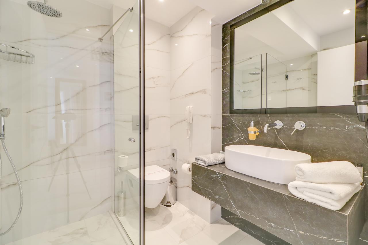 Executive Suite with Sea View