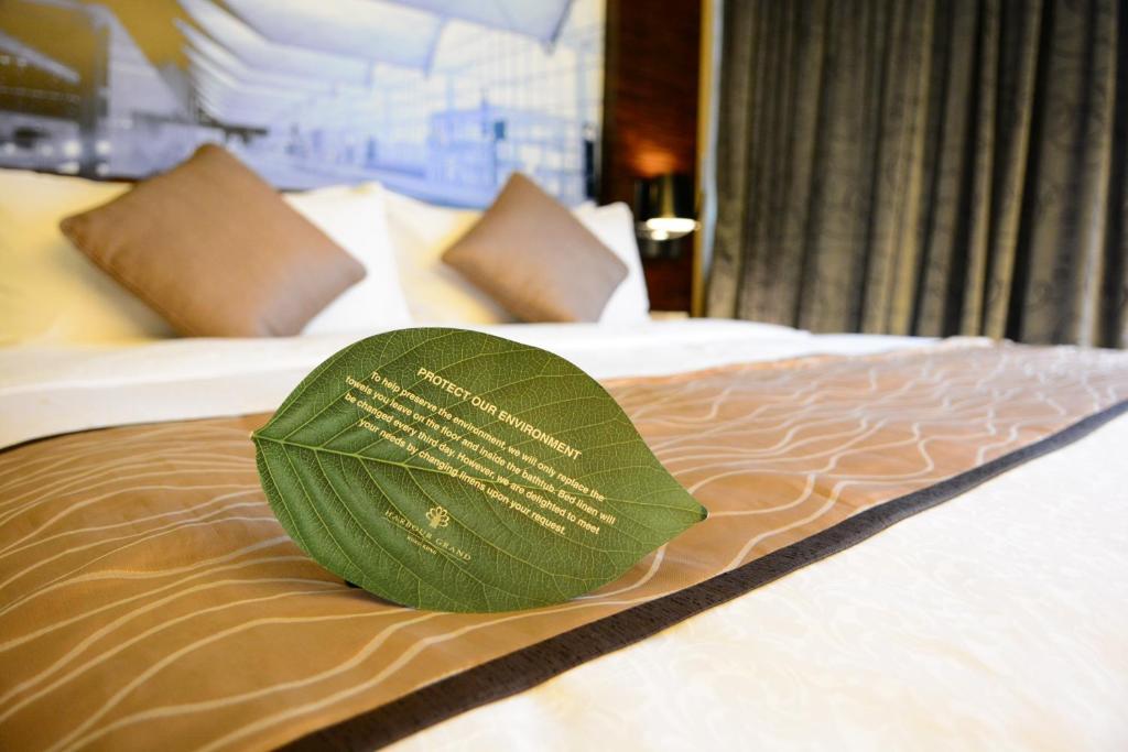Premier King or Twin Suite with Harbour View