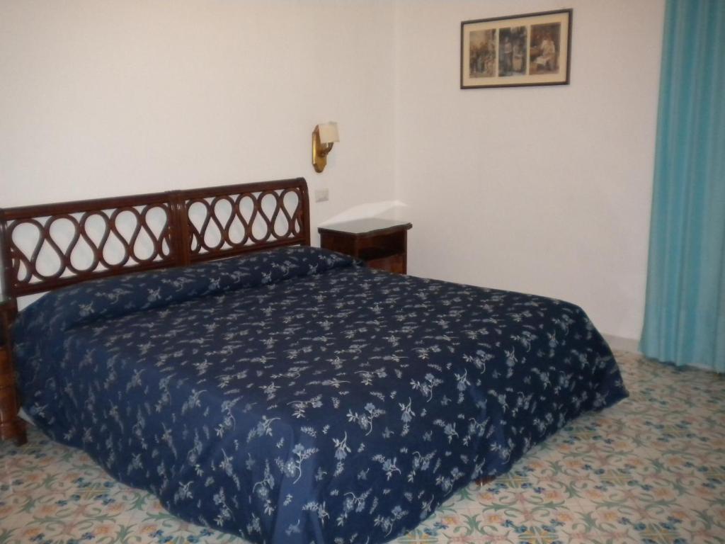 Classic Double Room,1437649669:JPEG