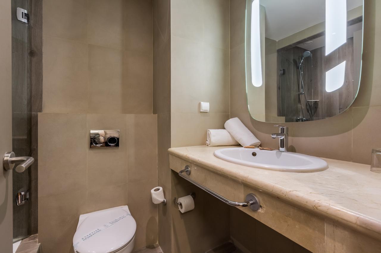 Sweet Twin Room