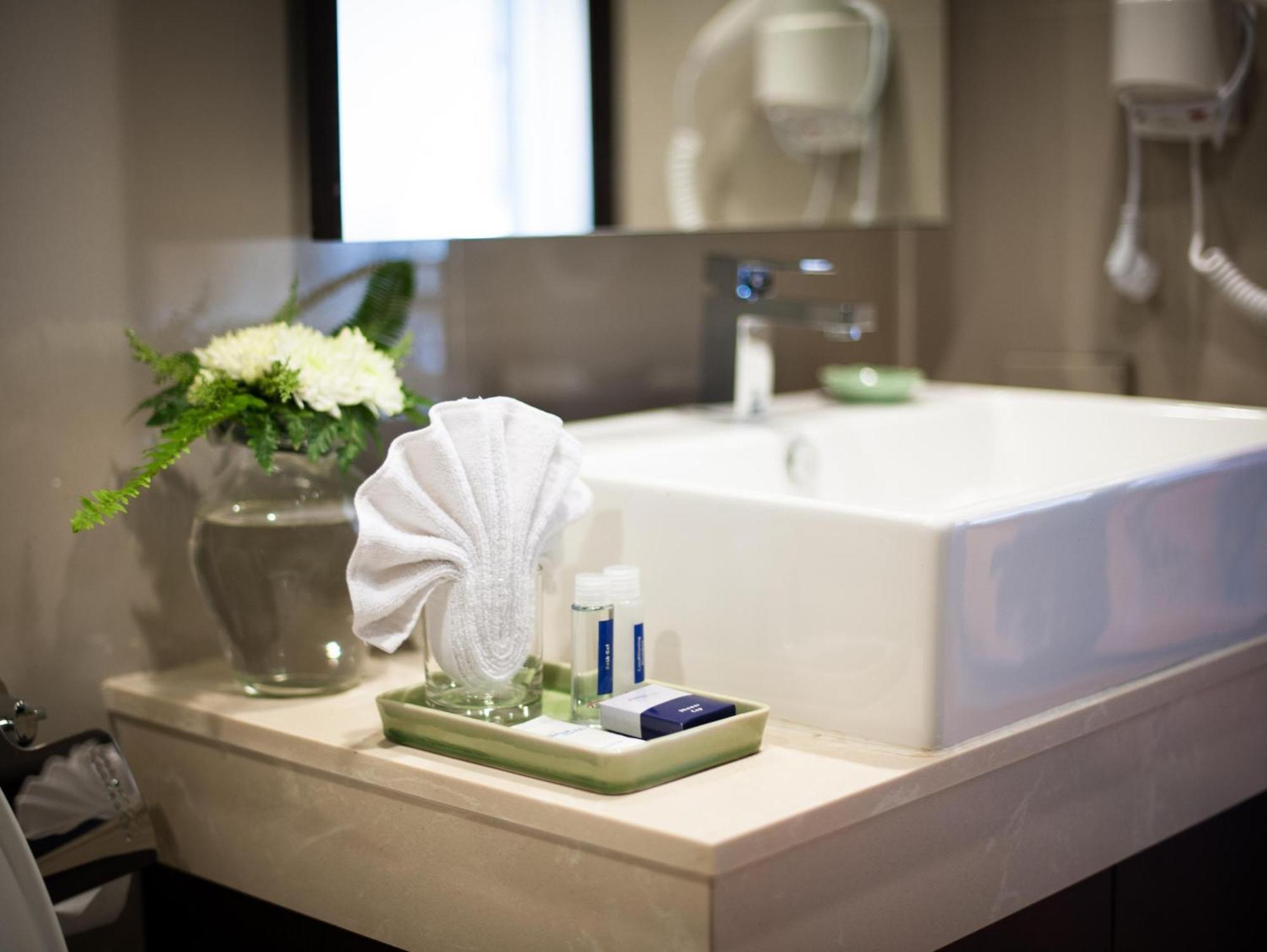 One-Bedroom Suite