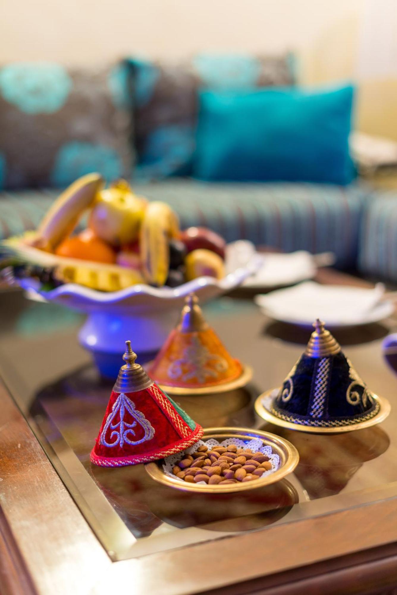 Bungalow,703452397:JPEG