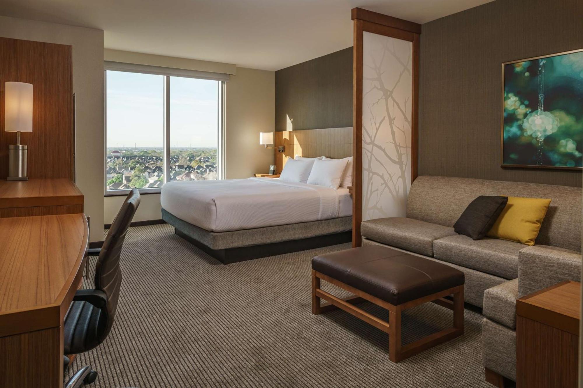 King Room with Sofa Bed - High Floor
