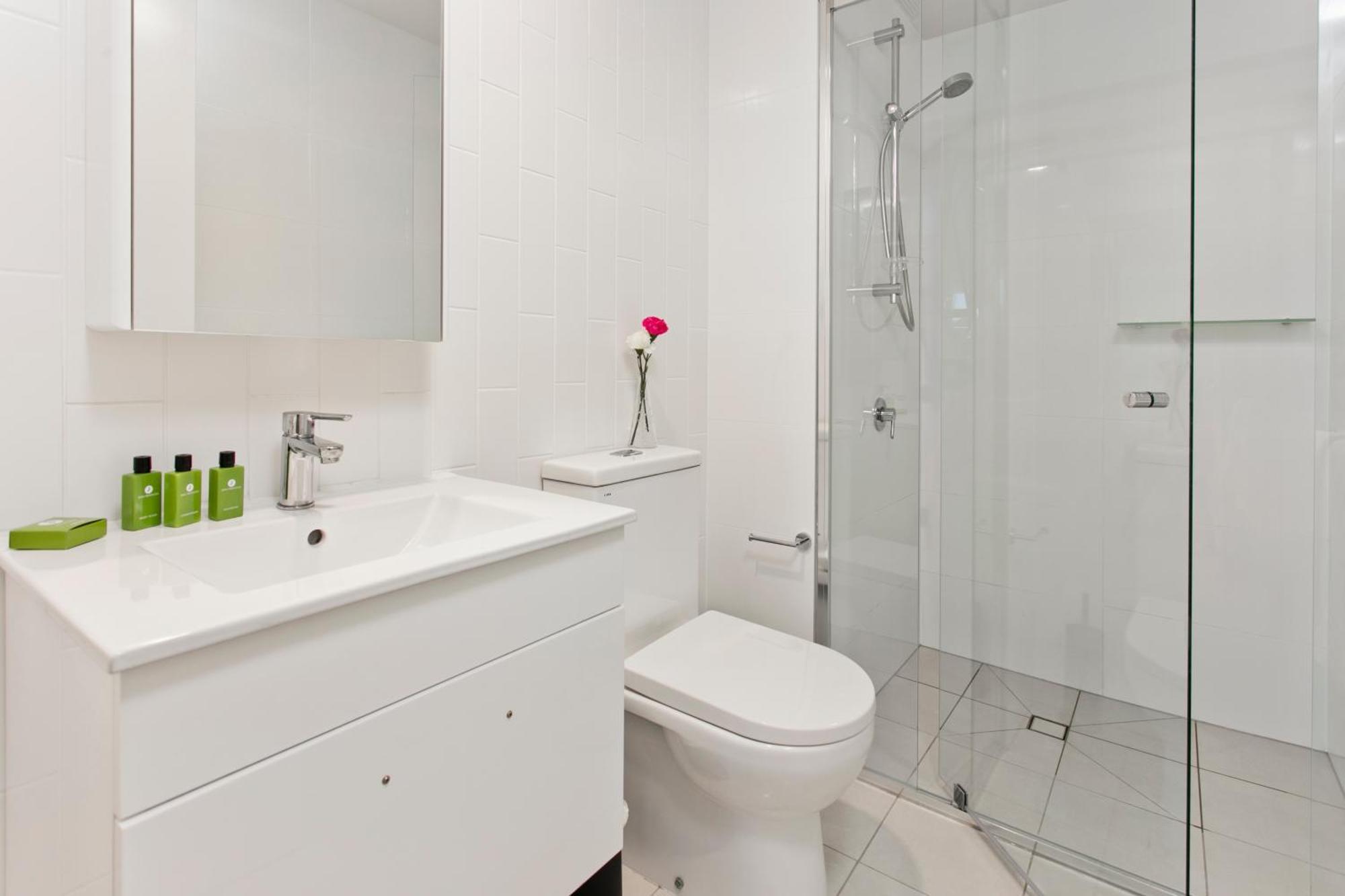 One Bedroom Apartment,319242397:JPEG