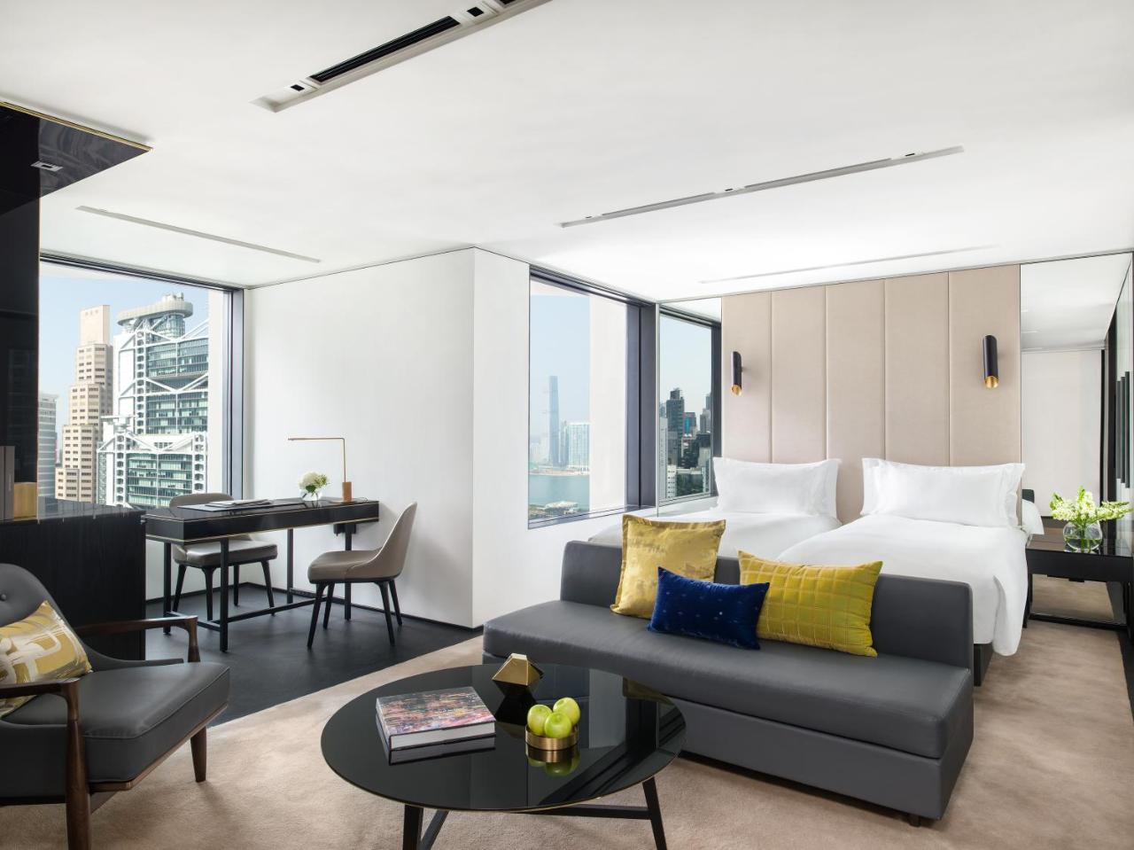 N2 Grand Room