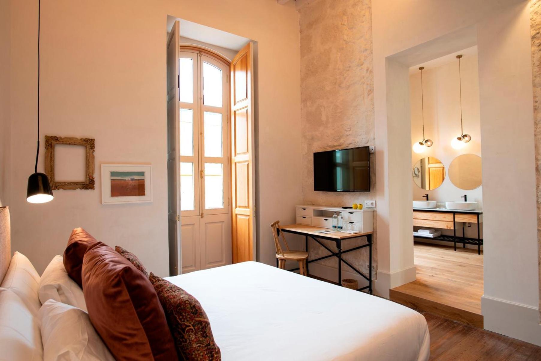 Premium Double Room