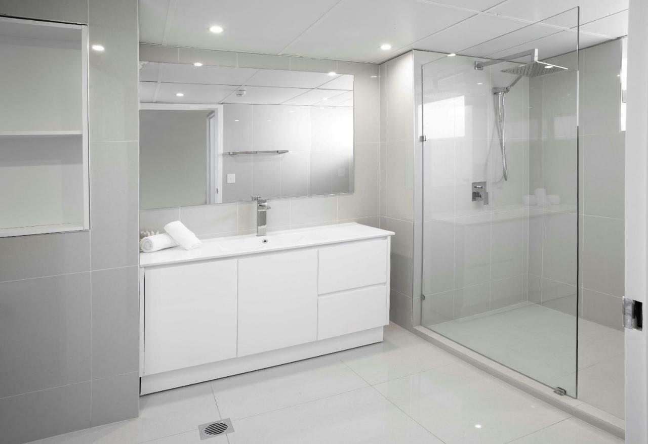 Premium Two-Bedroom Apartment Ocean View,817234094:JPEG