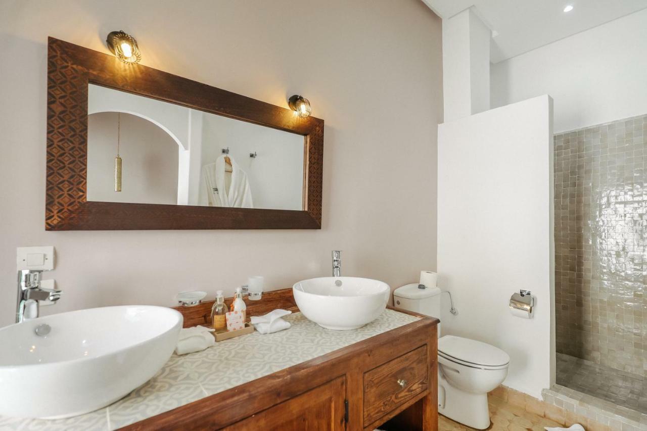 Private Suite