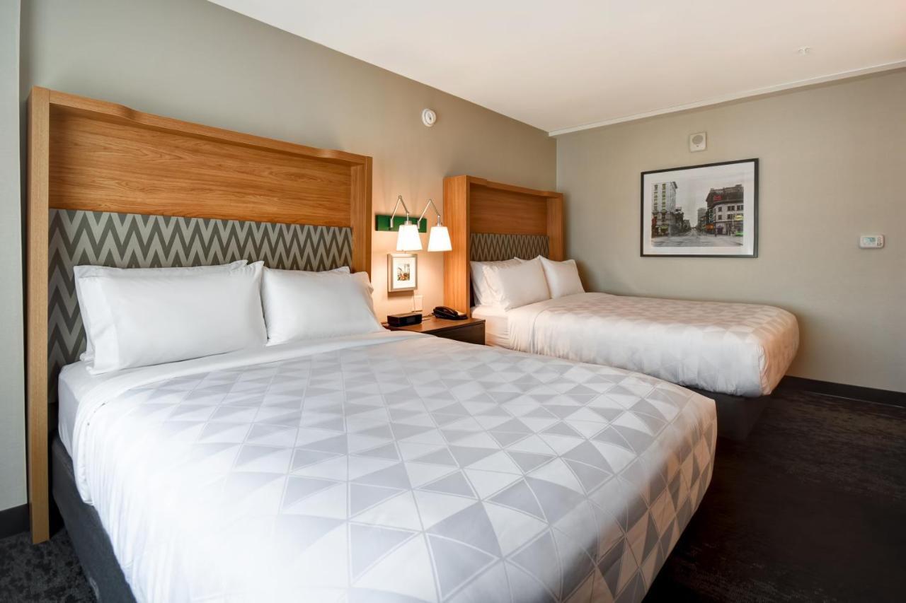 Standard Room Two Queen Beds