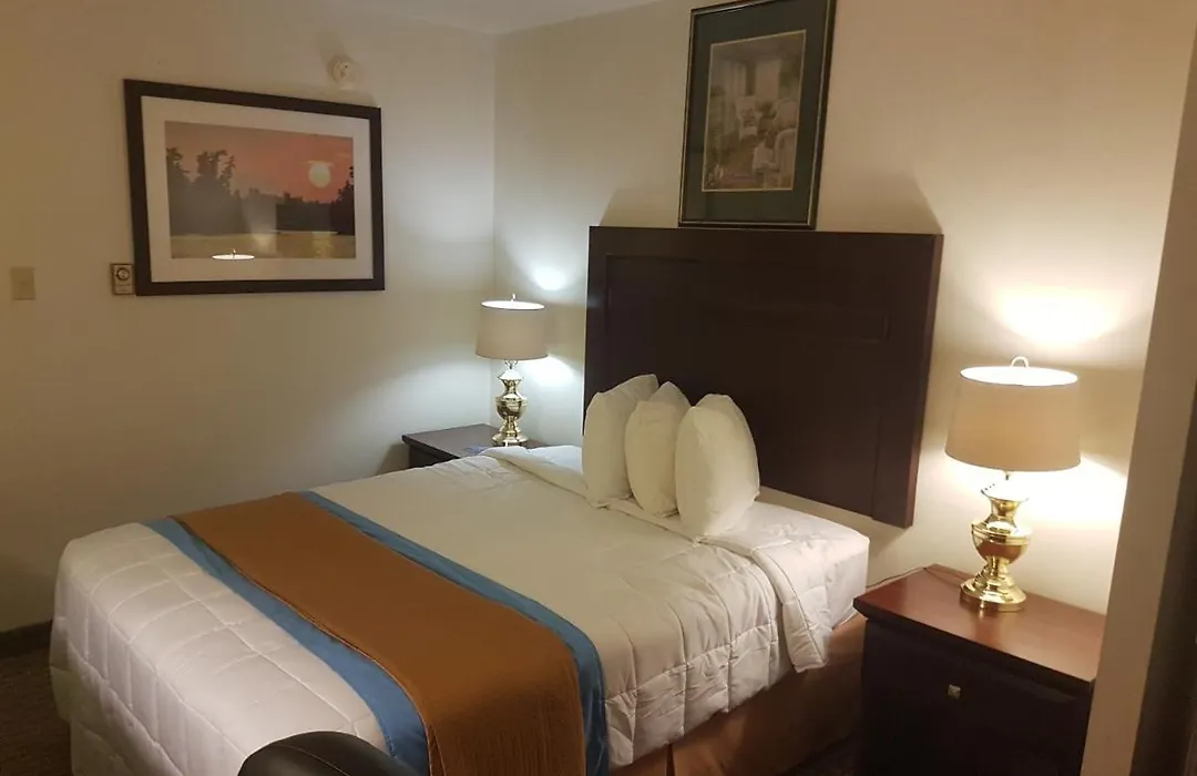 Ba Hotel-1