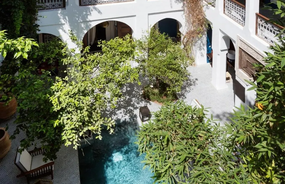Riad Les Yeux Bleus-1