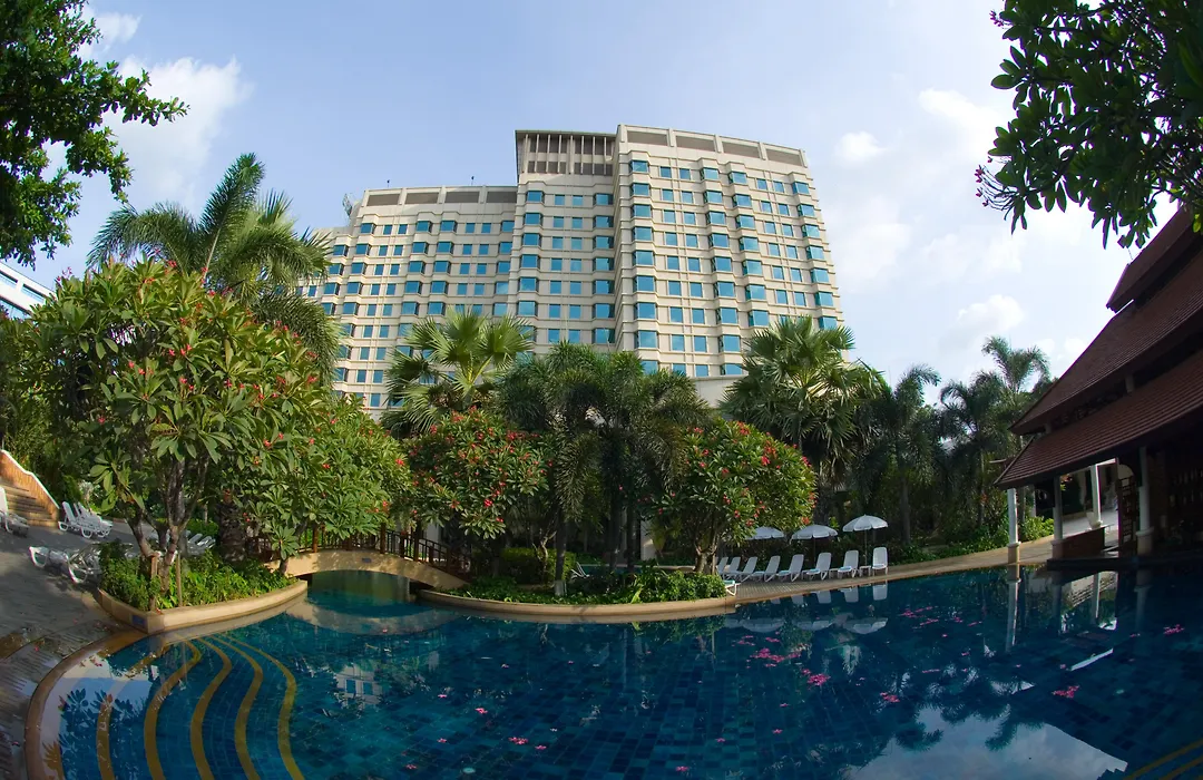Rama Gardens Hotel Bangkok-1