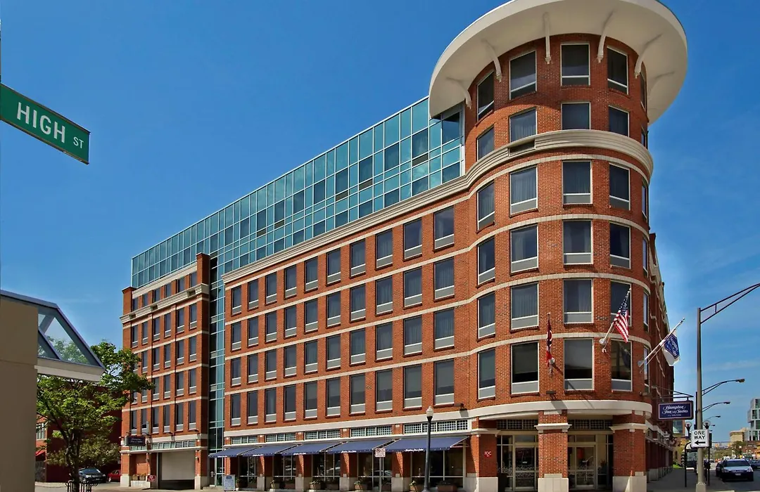 Hampton Inn & Suites Columbus-Downtown, Ohio-1