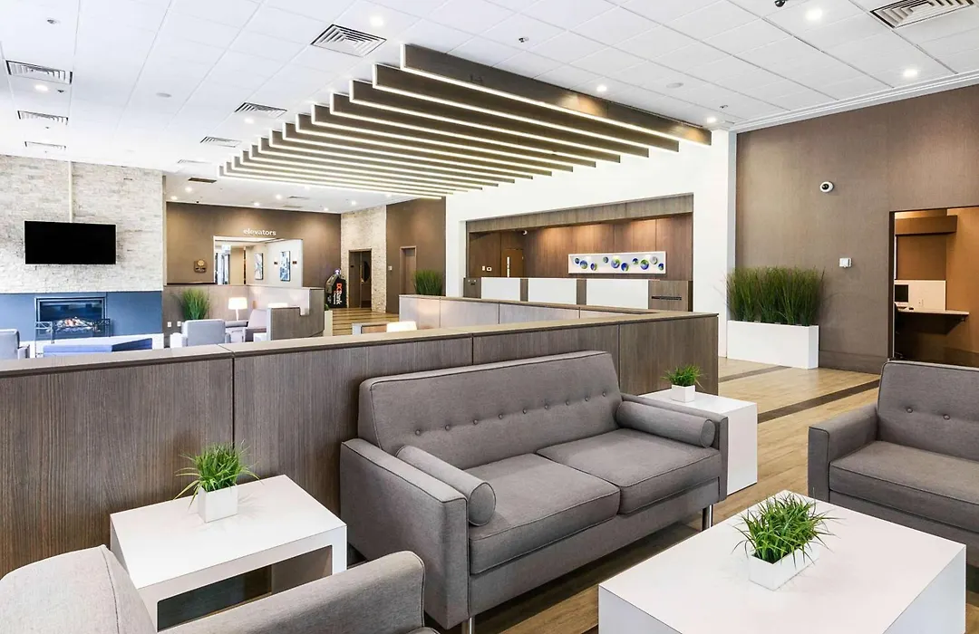 Best Western Premier Calgary Plaza Hotel & Conference Centre-1
