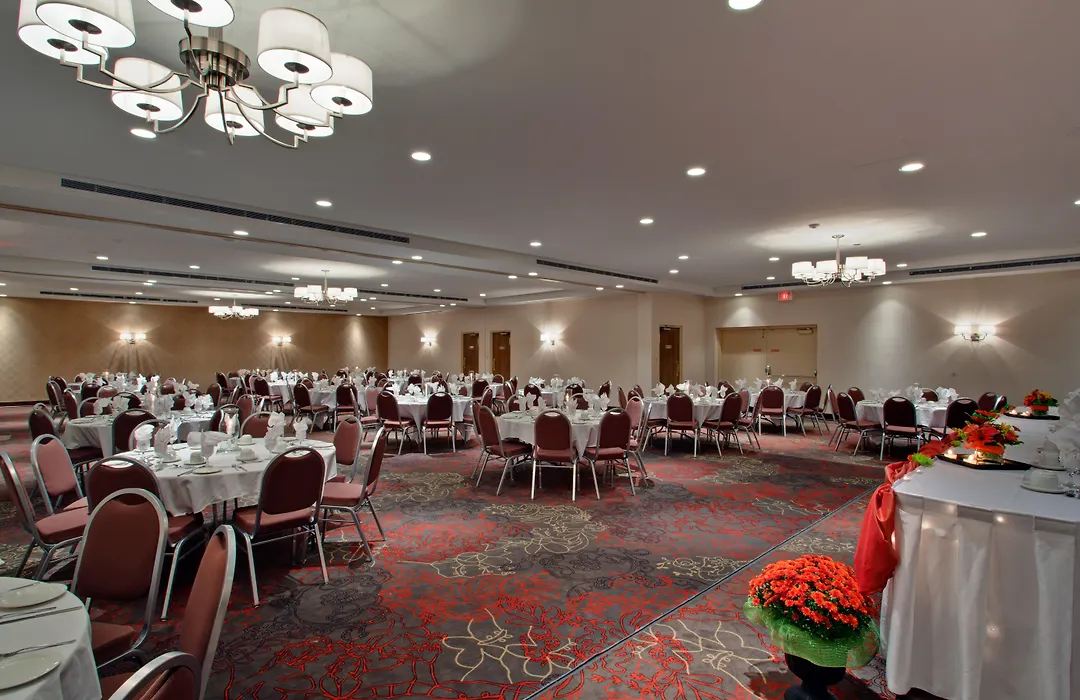 Allure Hotel & Conference Center-1