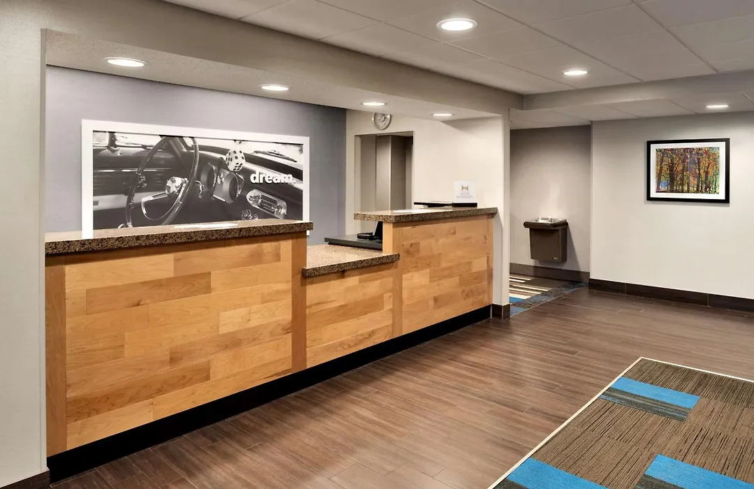 Hampton Inn Appleton-Fox River Mall Area-1