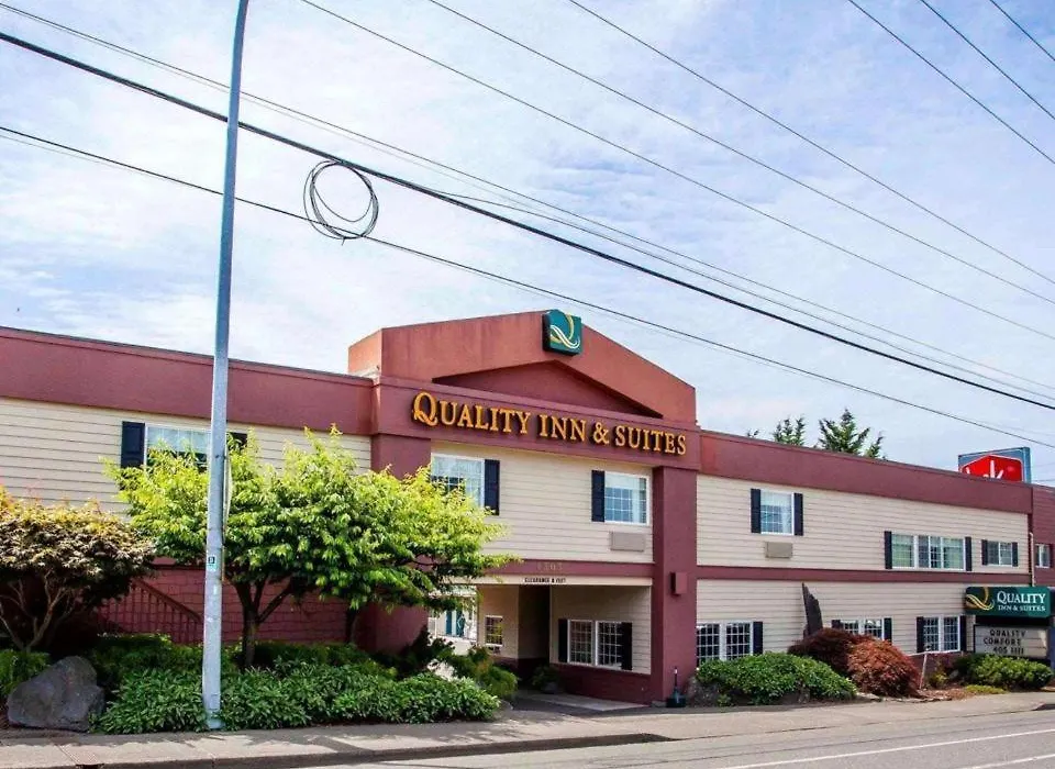 Quality Inn & Suites Bremerton Near Naval Shipyard-1