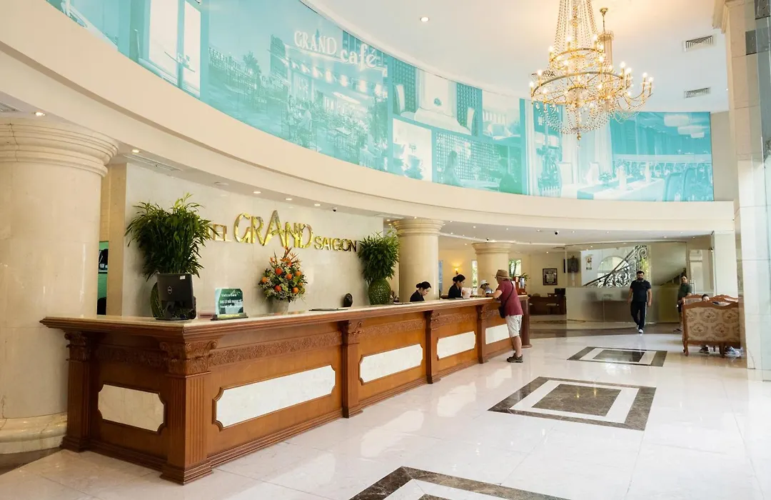 Hotel Grand Saigon-1