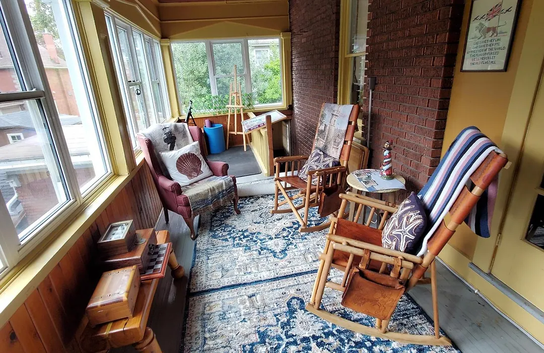 Avonview Manor-1