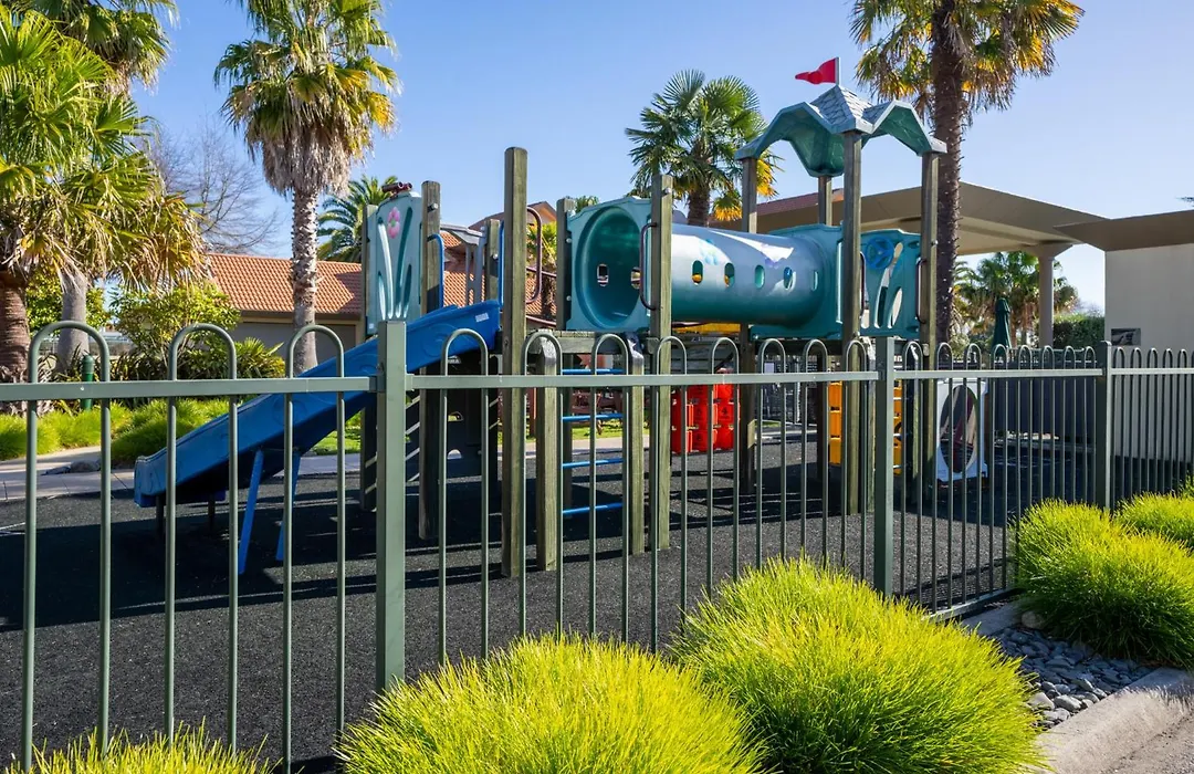 Regal Palms Resort-1