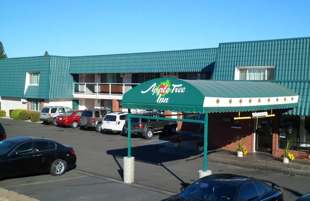 Apple Tree Inn-1