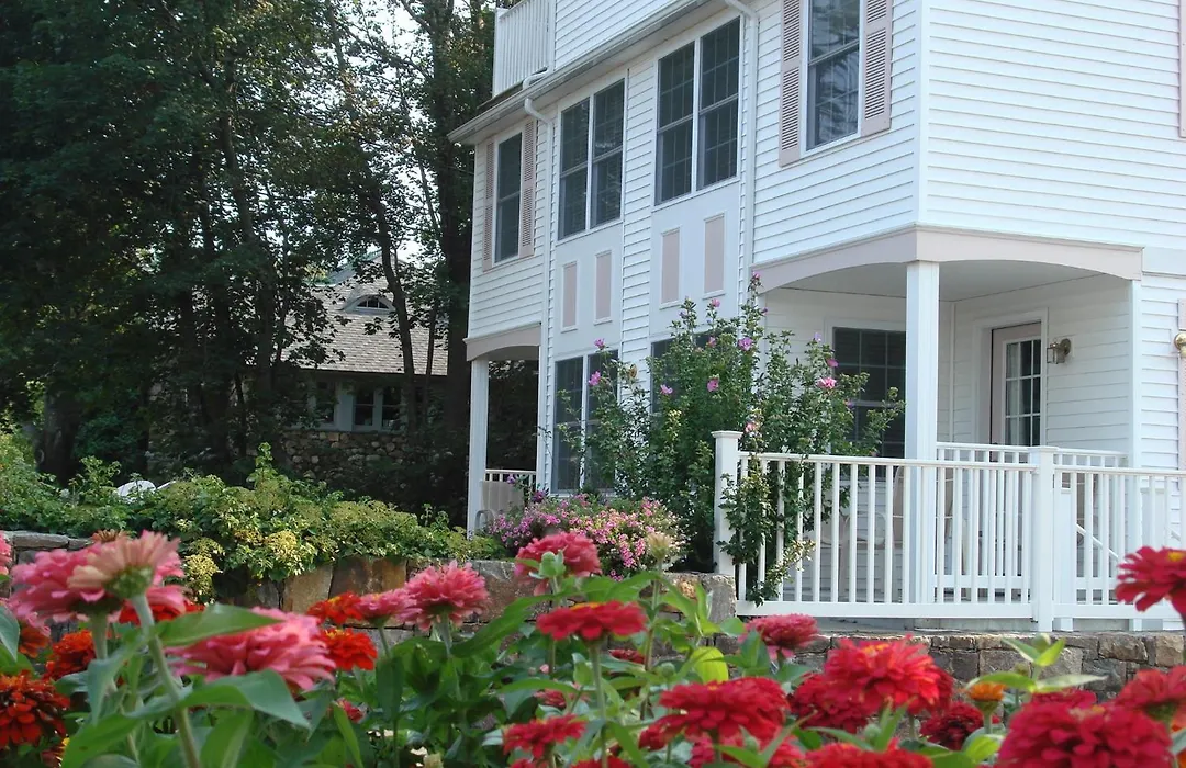 Pink Blossoms Resort-1