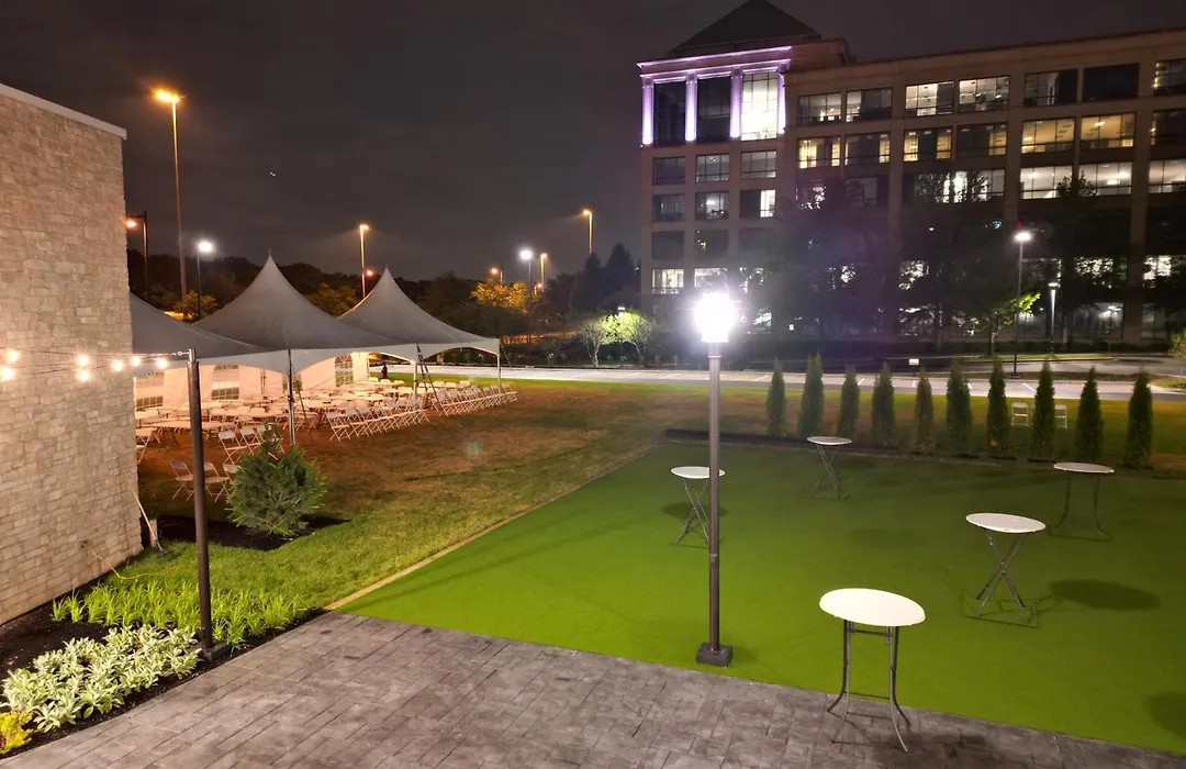 Holiday Inn Express & Suites Chicago Schaumburg By Ihg-1