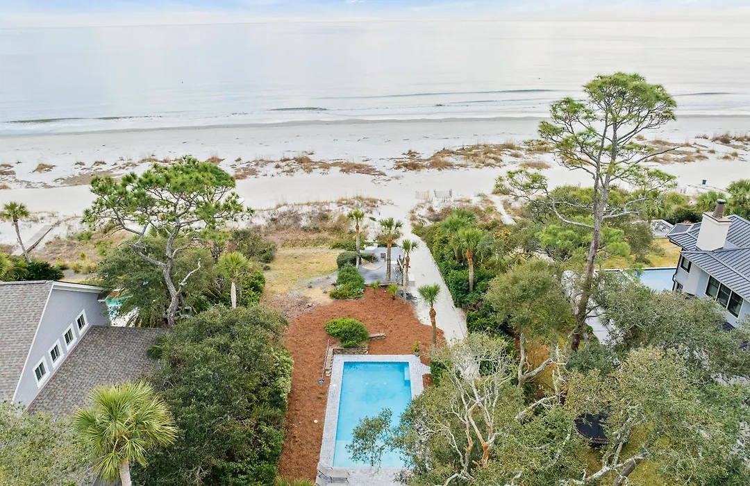 Large Oceanfront Pool ~ Classically Updated Historic Beach Home ~ 2 E. Beach Lagoon-1