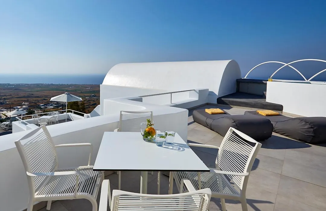 Aperanto Suites-1