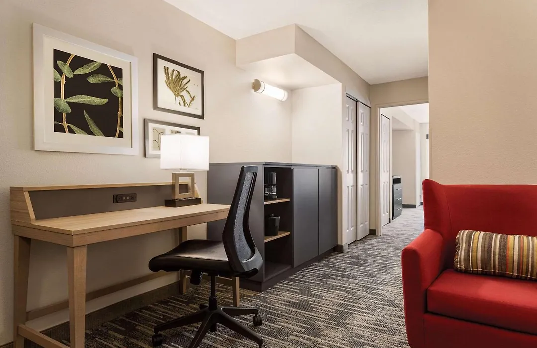 Country Inn & Suites By Radisson, St Cloud East, Mn-1