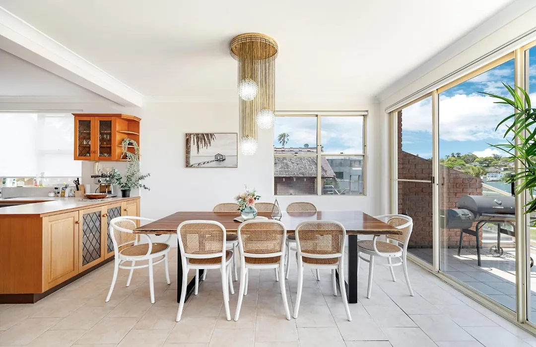 Stunning Waterfront Townhouse With Shared Swimpool, Harbour View And Free P-1