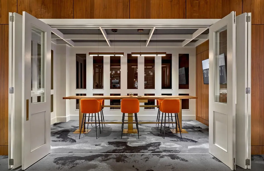 Courtyard By Marriott Calgary South-1