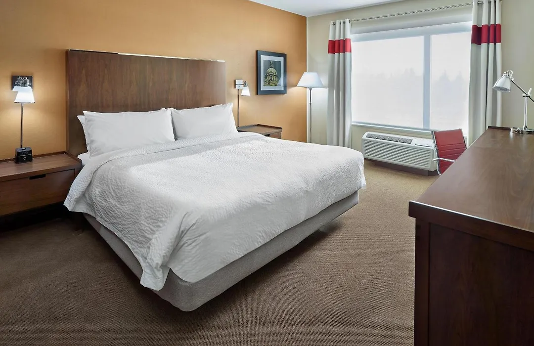 Four Points By Sheraton Edmonton West-1