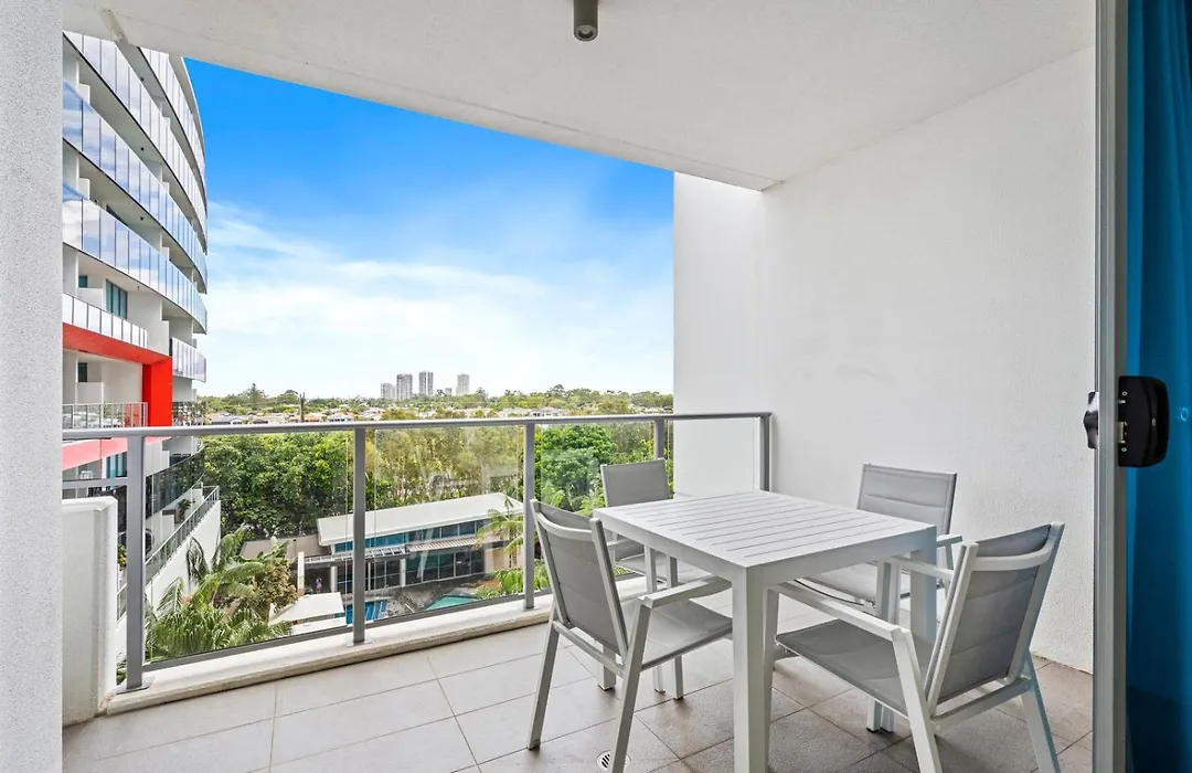 Harbour Quays Apartments-1