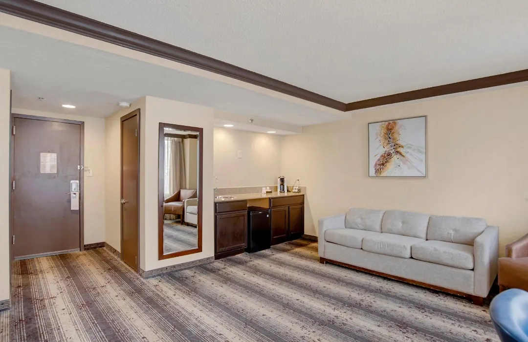Crowne Plaza Hotel Harrisburg-Hershey By Ihg-1