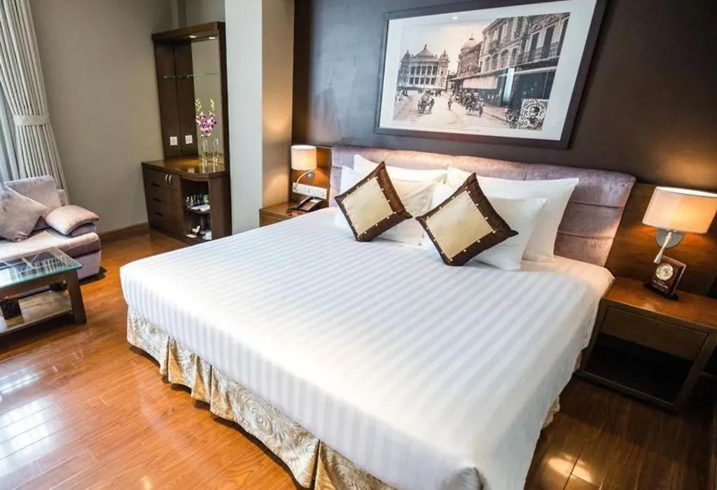 Grand Silverland Hotel-1