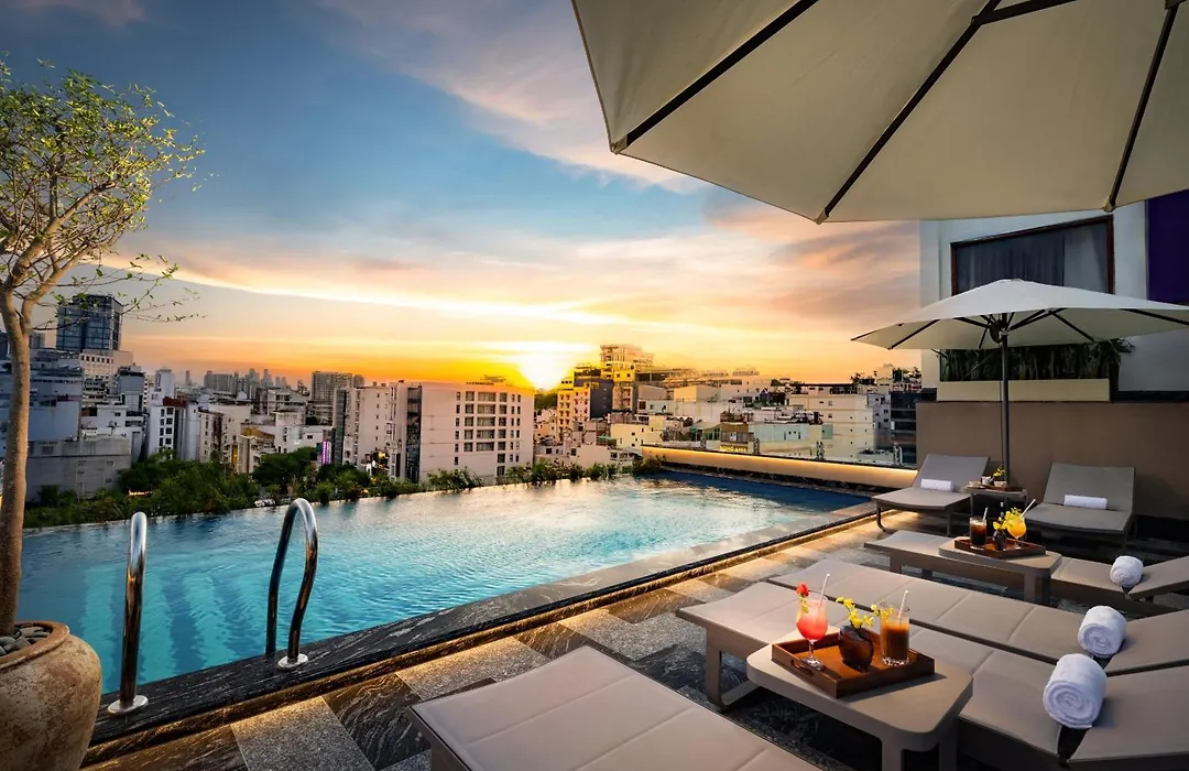Grand Hotel Du Lac Boutique Saigon-1