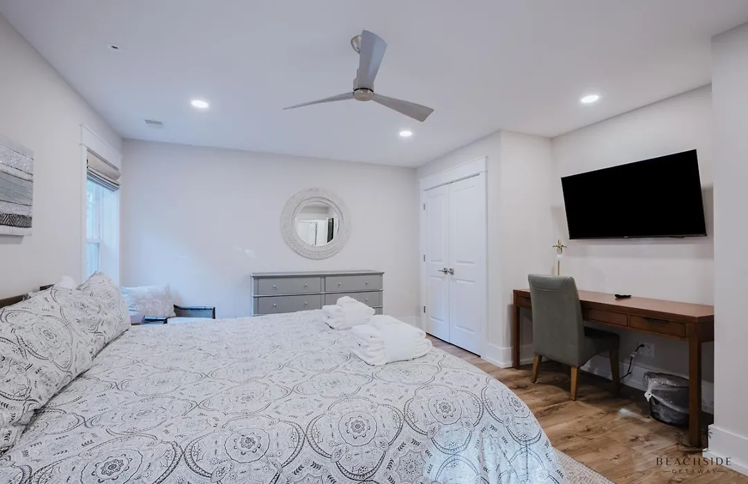 12 Heron Street- The Happy Heron-1