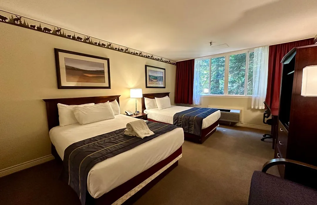 Harrison Hot Springs Resort & Spa-1