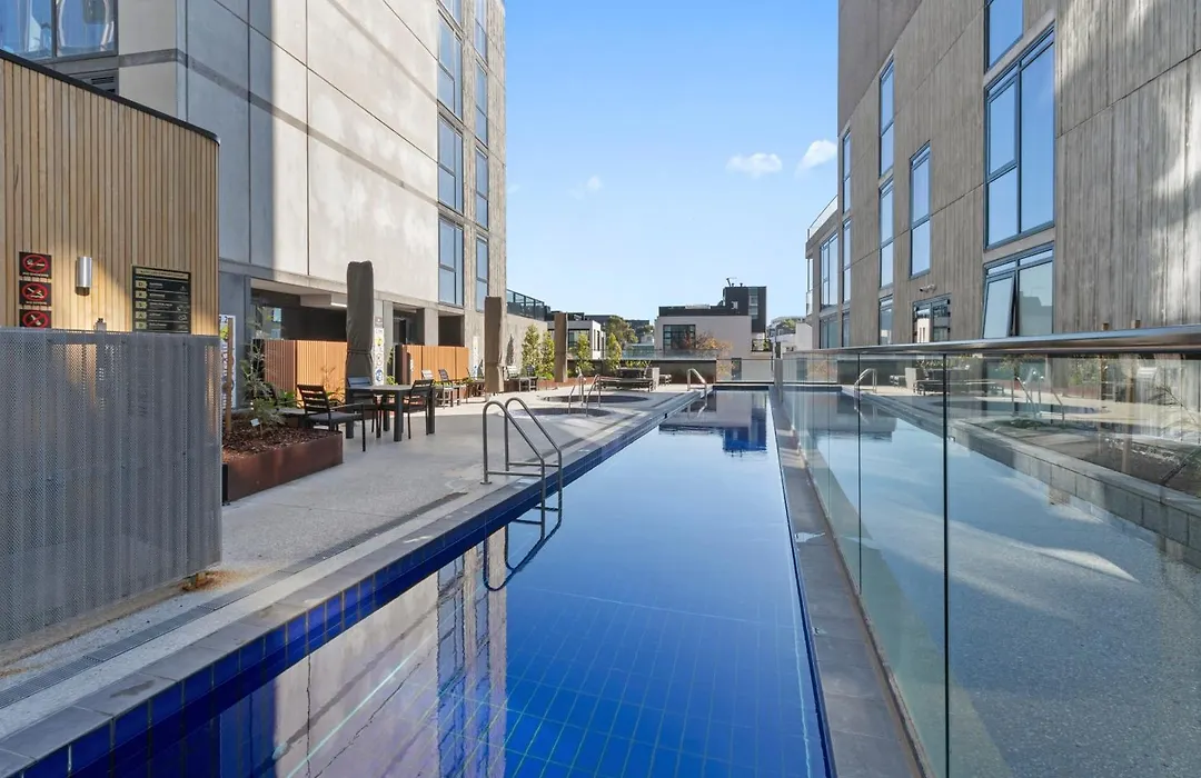 Melbourne City Apartment Hotel-1