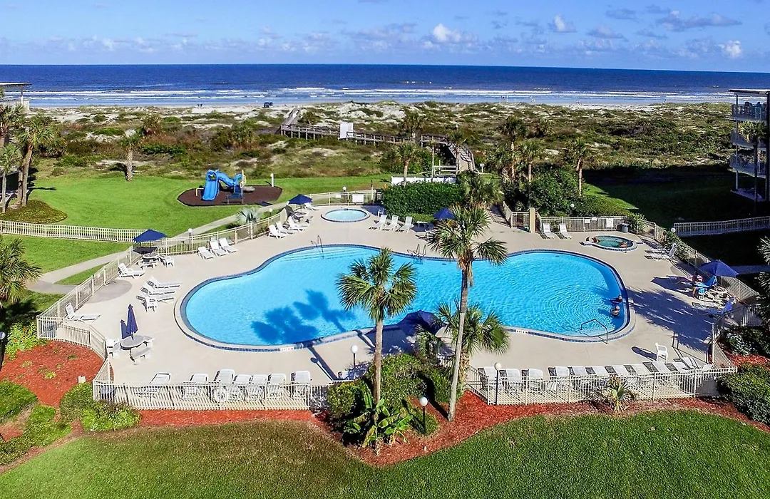 Beautiful Home Near The Beach With Views Of The Atlantic Off The Private Balcony-1