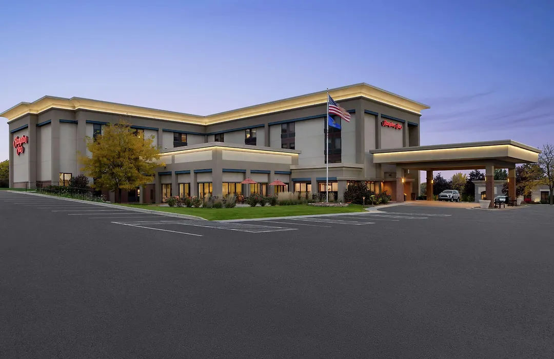 Hampton Inn Milwaukee Brookfield-1