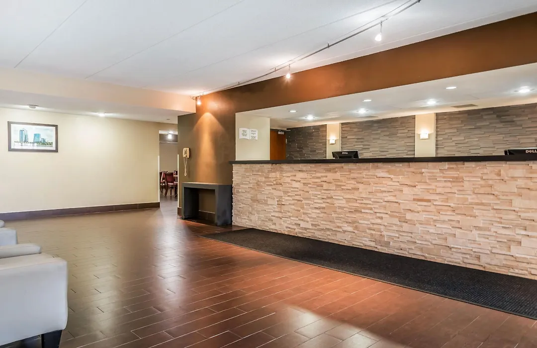 Quality Inn & Suites Mall Of America - Msp Airport-1