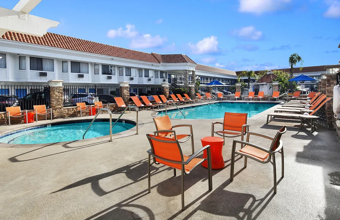 Tropicana Inn & Suites-1