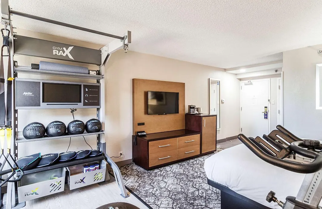 Doubletree By Hilton Memphis-1