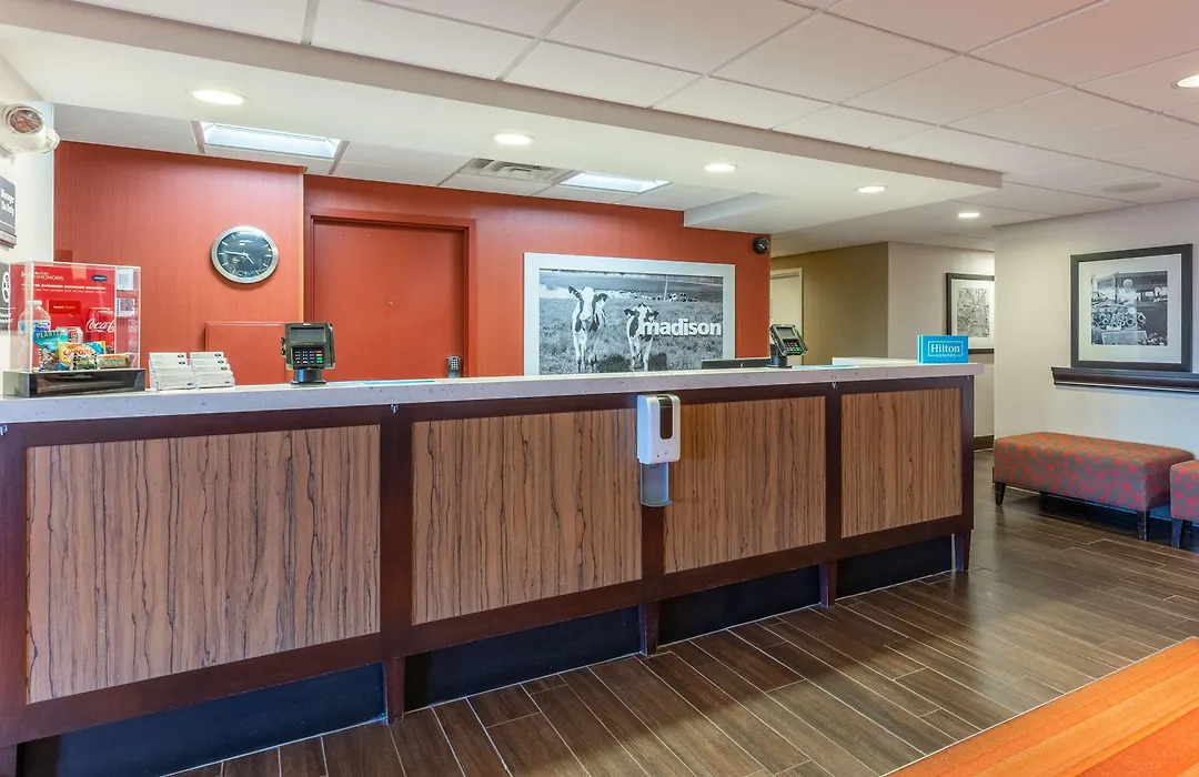 Hampton Inn Madison East Towne Mall Area-1